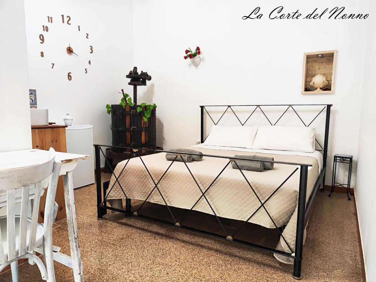 Holiday home La Corte Del Nonno By Itriahomes *